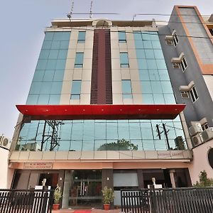 Hotel O Park Inn